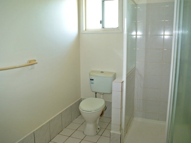 23 Blue Waters Crescent, Macleay Island QLD 4184