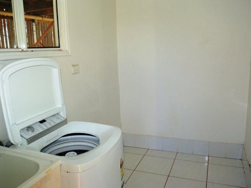 23 Blue Waters Crescent, Macleay Island QLD 4184