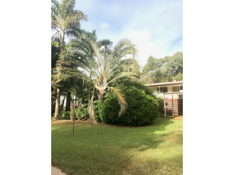 18 Granadilla Street, Macleay Island QLD 4184