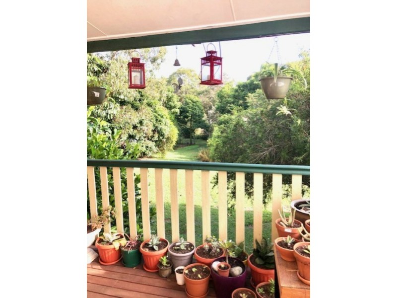 18 Granadilla Street, Macleay Island QLD 4184