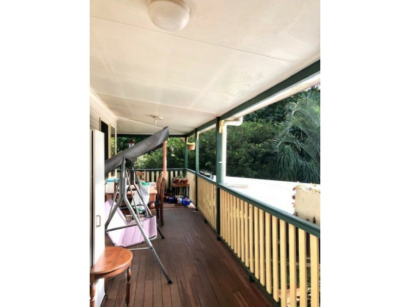 18 Granadilla Street, Macleay Island QLD 4184