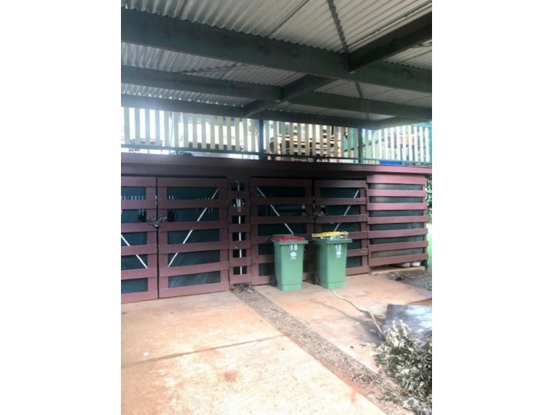 18 Granadilla Street, Macleay Island QLD 4184