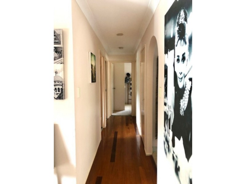 18 Granadilla Street, Macleay Island QLD 4184