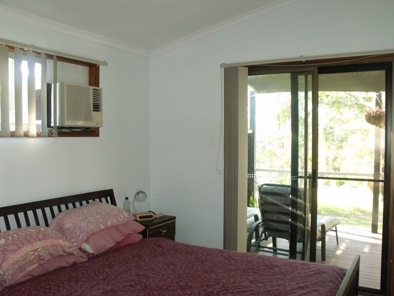 12 Ilya, Macleay Island QLD 4184