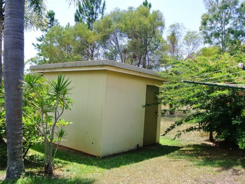 1 Allambie Street, Macleay Island QLD 4184