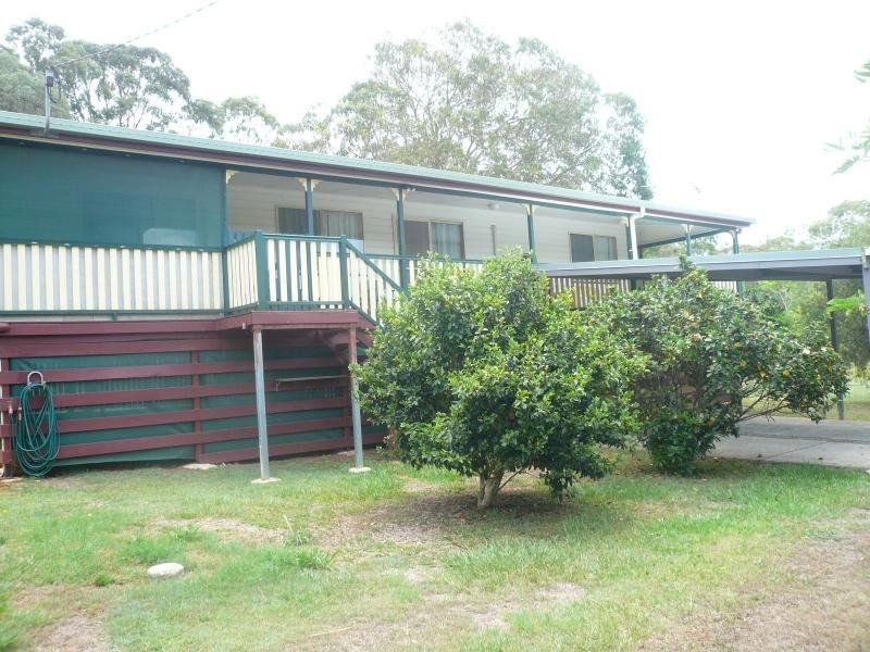18 Granadilla St, Macleay Island QLD 4184
