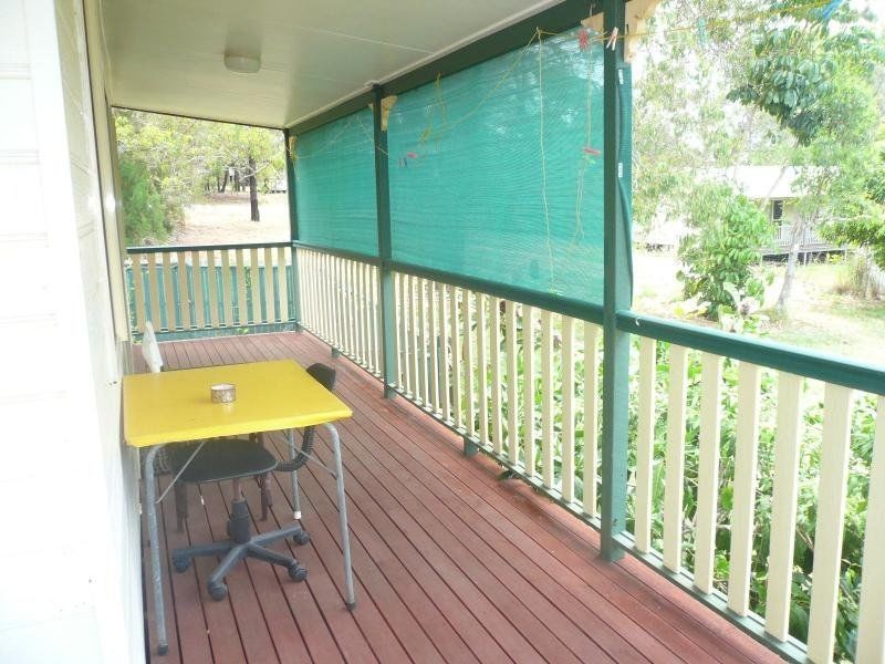 18 Granadilla St, Macleay Island QLD 4184