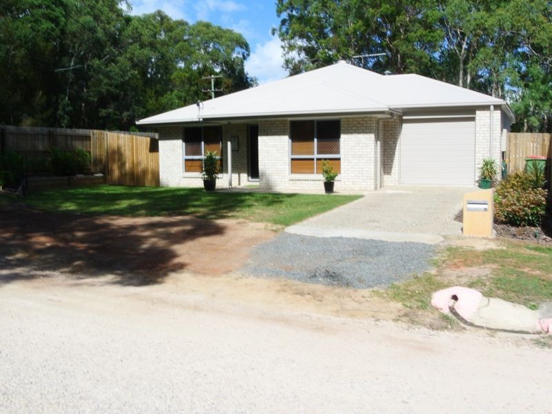 2 Orana St, Macleay Island QLD 4184