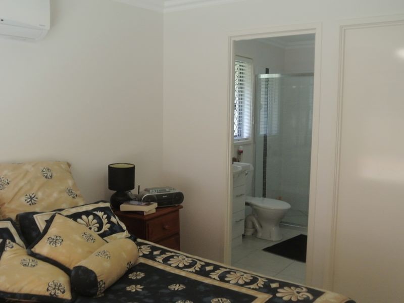 2 Orana St, Macleay Island QLD 4184