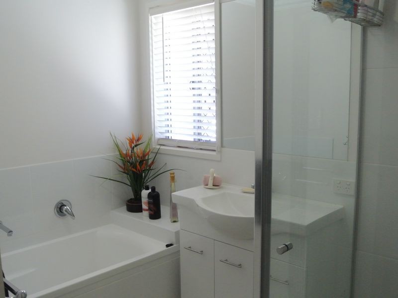 2 Orana St, Macleay Island QLD 4184