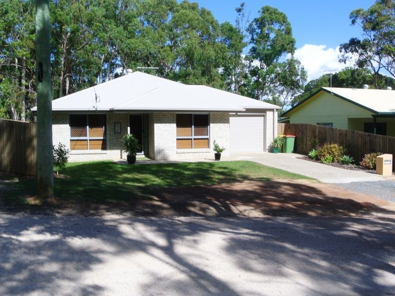 2 Orana St, Macleay Island QLD 4184