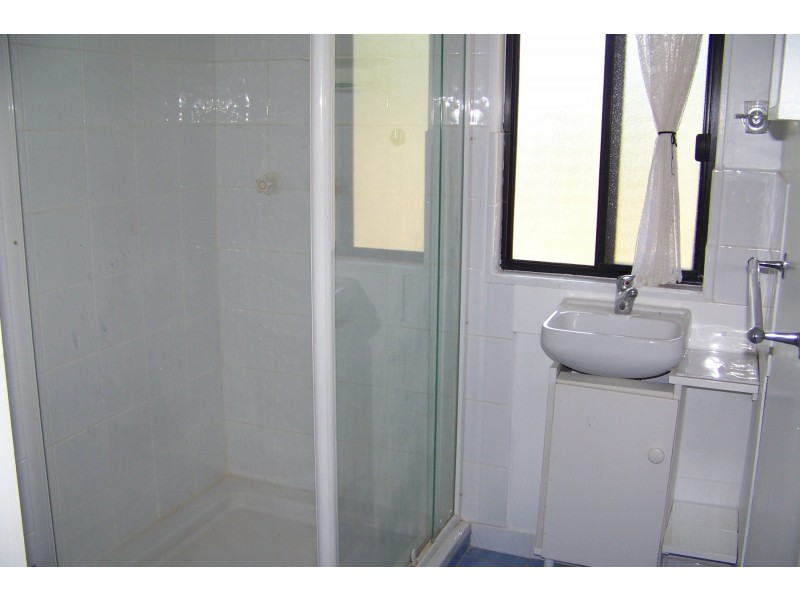 10 Peace St, Lamb Island QLD 4184
