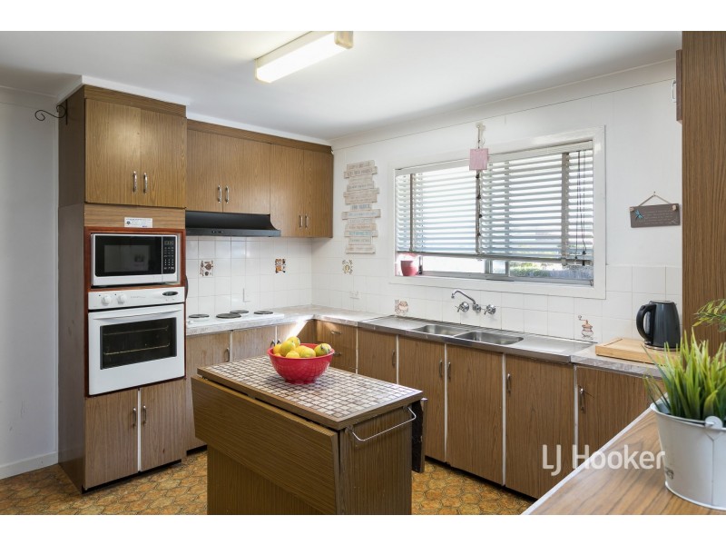 103-105 Hamilton Street, Redland Bay QLD 4165