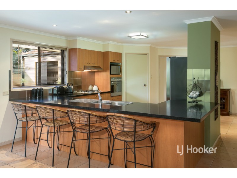 7 Irene Court, Redland Bay QLD 4165