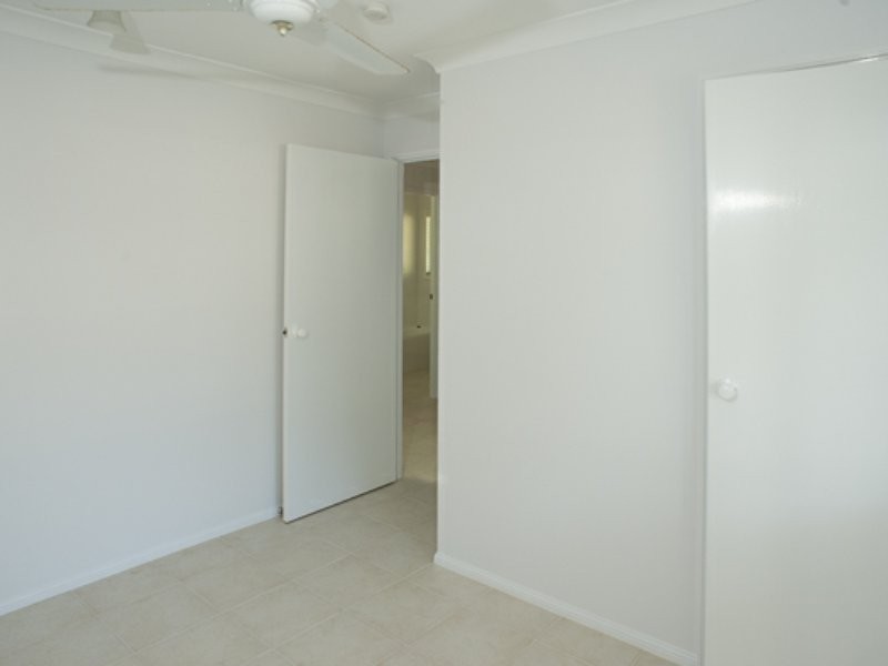 21 Coast Road, Macleay Island QLD 4184