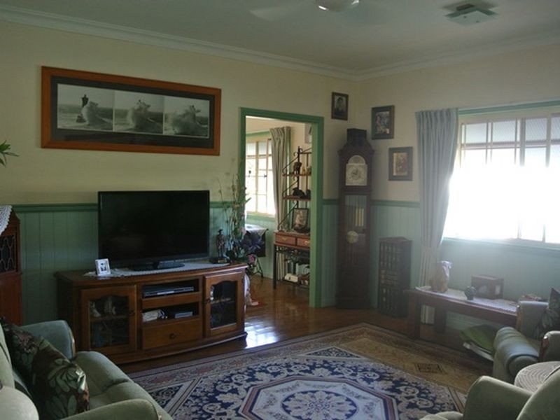 36 MELALEUCA, Lamb Island QLD 4184