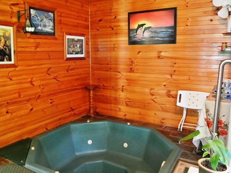 36 MELALEUCA, Lamb Island QLD 4184