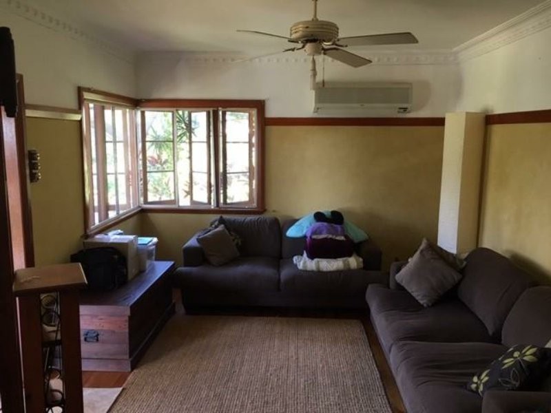 64 Perulpa Drive, Lamb Island QLD 4184