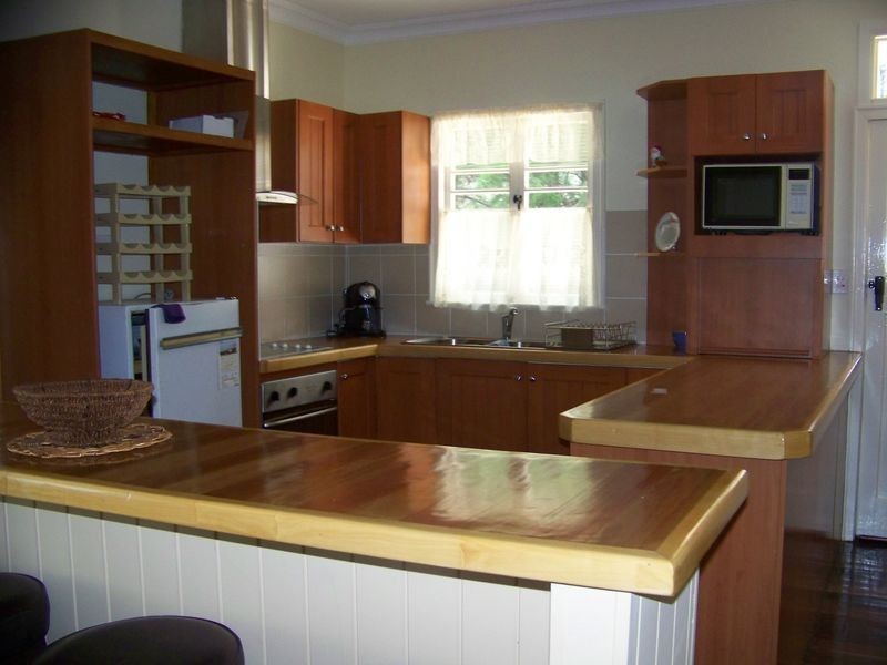 43 Charles Tce, Macleay Island QLD 4184