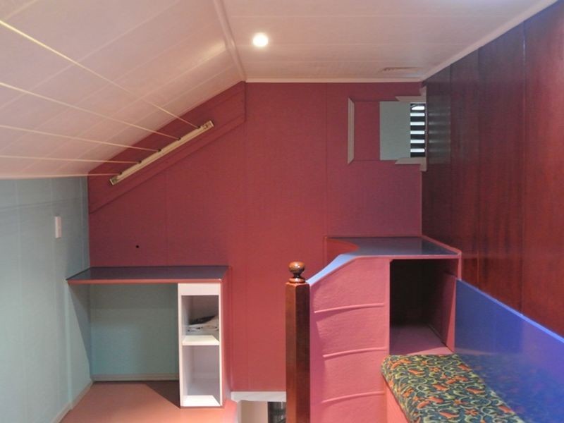 45 Scotts Road, Macleay Island QLD 4184