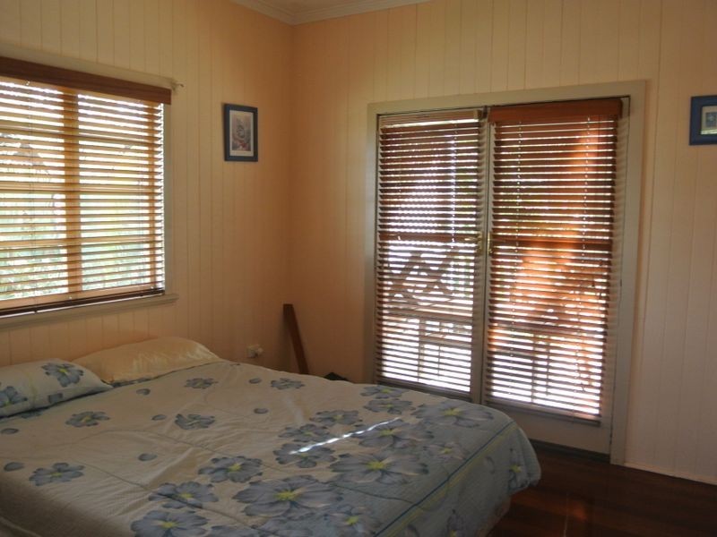 15 Orana St, Macleay Island QLD 4184