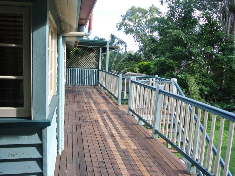 15 Orana St, Macleay Island QLD 4184