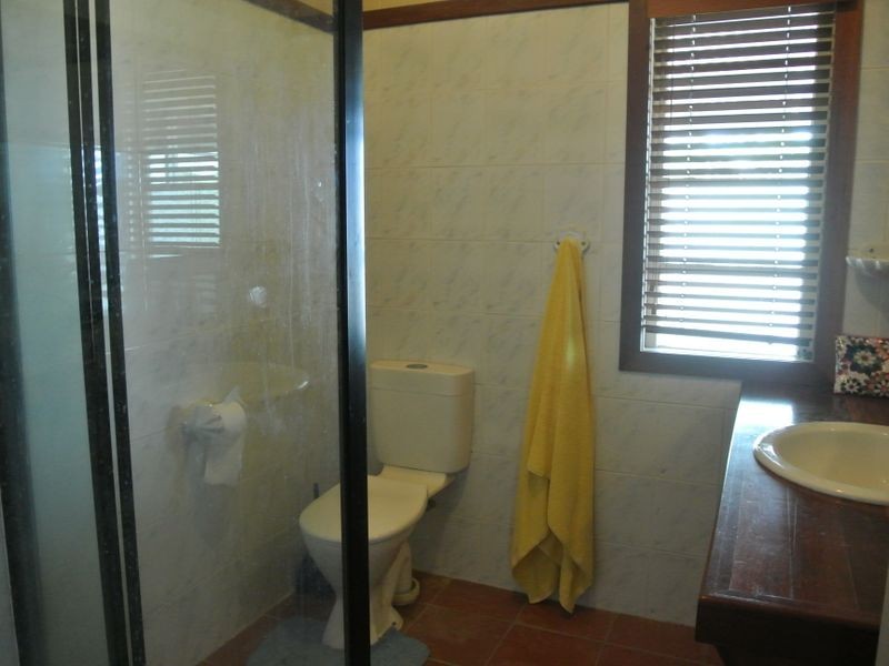 15 Orana St, Macleay Island QLD 4184