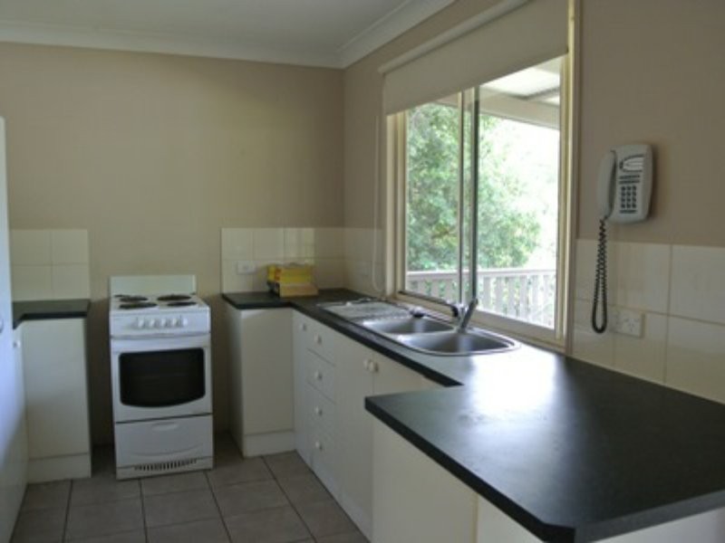 122 High Central Road, Macleay Island QLD 4184