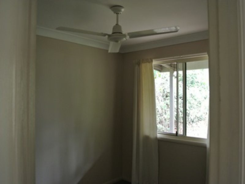 122 High Central Road, Macleay Island QLD 4184