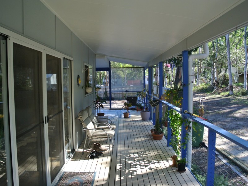 9 Ibis Street, Macleay Island QLD 4184