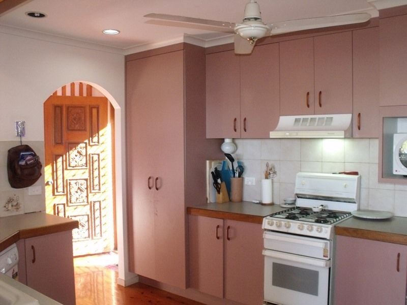 10 Koonwarra Pde, Macleay Island QLD 4184