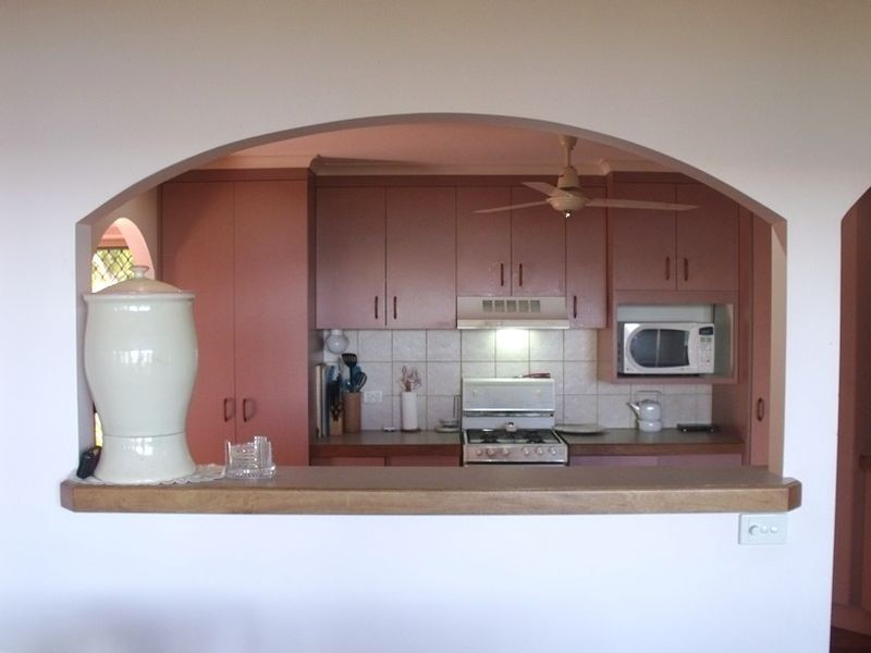 10 Koonwarra Pde, Macleay Island QLD 4184