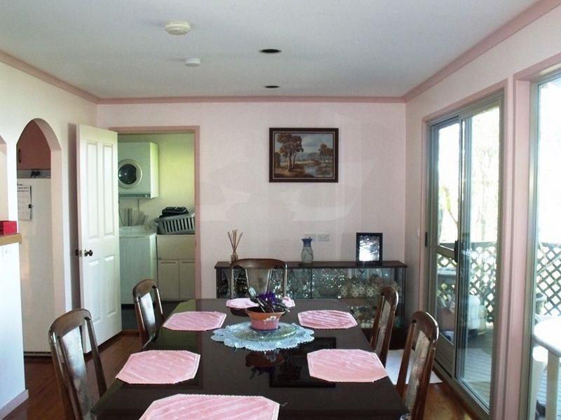 10 Koonwarra Pde, Macleay Island QLD 4184