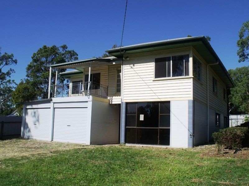 36 Francis, Macleay Island QLD 4184