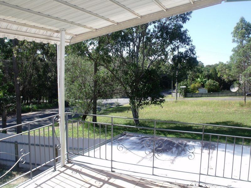 36 Francis, Macleay Island QLD 4184
