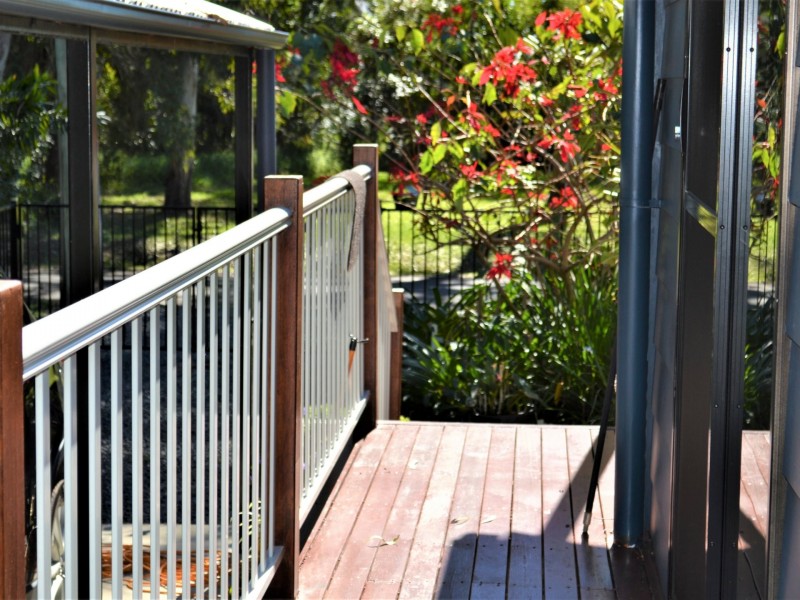 102 Treasure Island Avenue, Karragarra Island QLD 4184