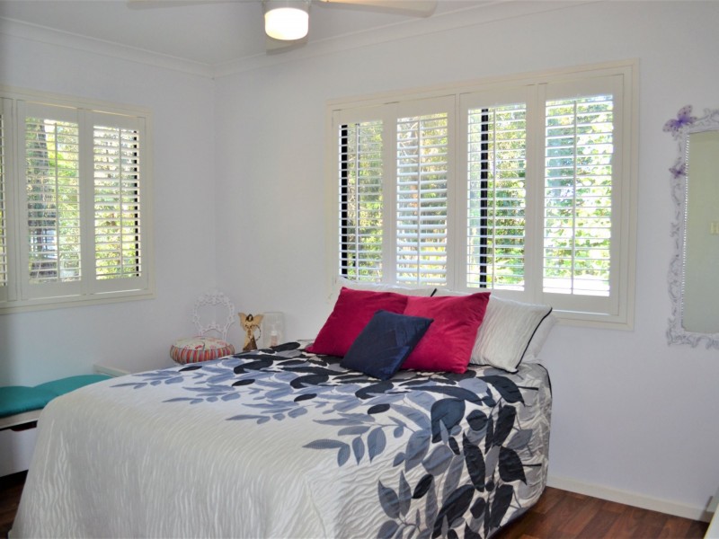 102 Treasure Island Avenue, Karragarra Island QLD 4184