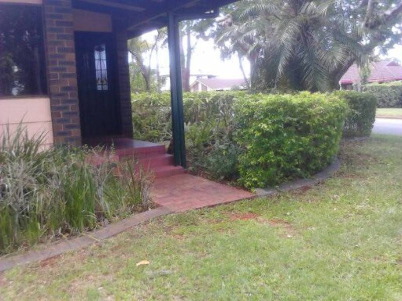 8 Albatross Street, Victoria Point QLD 4165