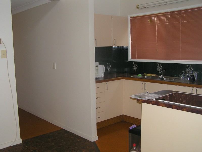 8 Albatross Street, Victoria Point QLD 4165