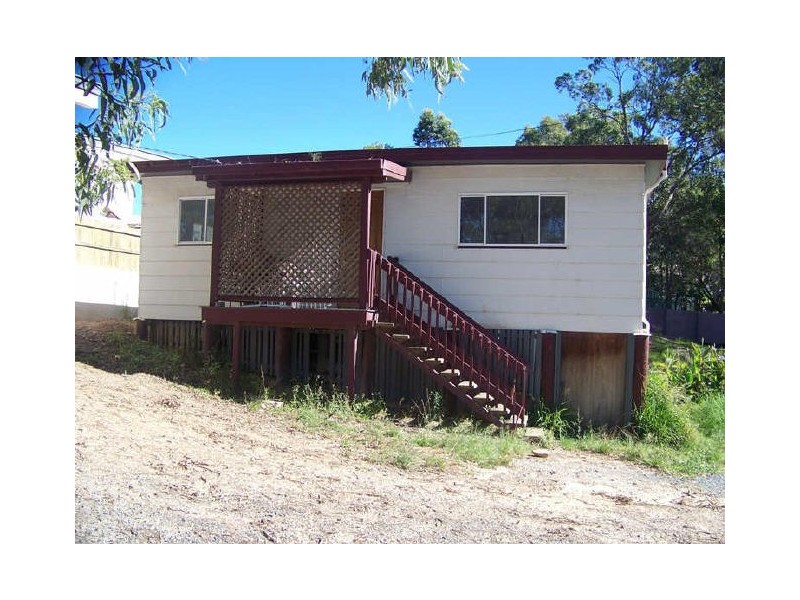 36 Scarborough Tce, Macleay Island QLD 4184