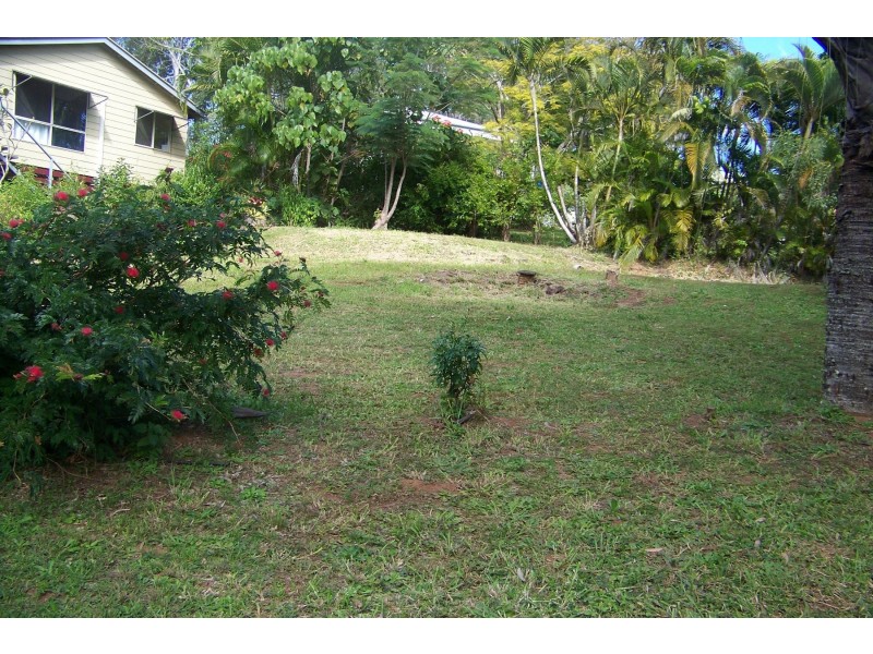 62 PERULPA DR, Lamb Island QLD 4184