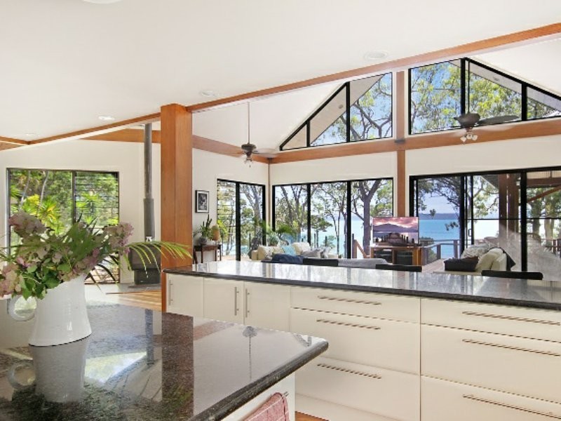 2-26 Cabriolet Crescent, Macleay Island QLD 4184