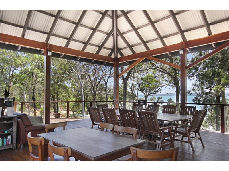 2-26 Cabriolet Crescent, Macleay Island QLD 4184