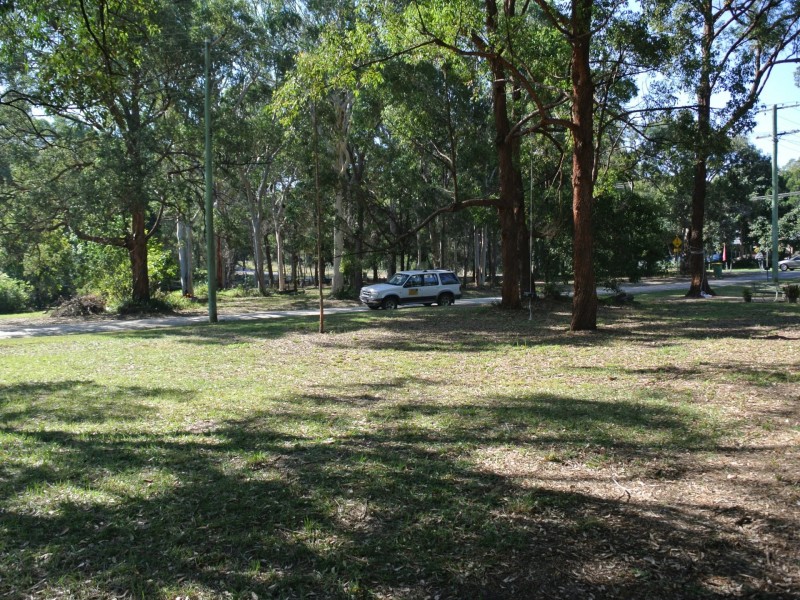 8 Noogie Street, Macleay Island QLD 4184