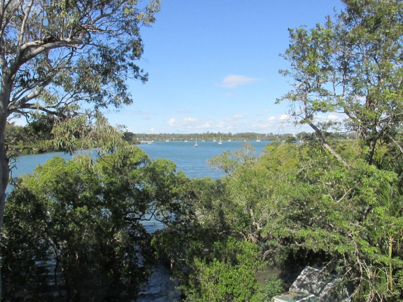 30 Deviot Street, Macleay Island QLD 4184