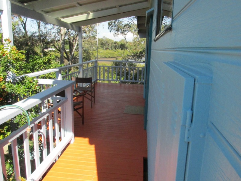 30 Deviot Street, Macleay Island QLD 4184