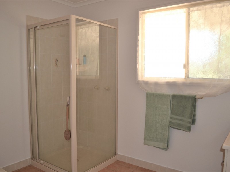 120 Treasure island Avenue, Karragarra Island QLD 4184