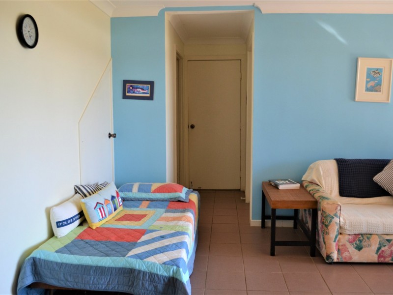 60 The Esplanade, Karragarra Island QLD 4184