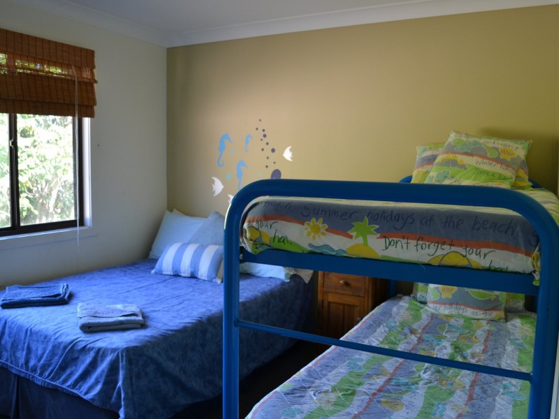 60 The Esplanade, Karragarra Island QLD 4184