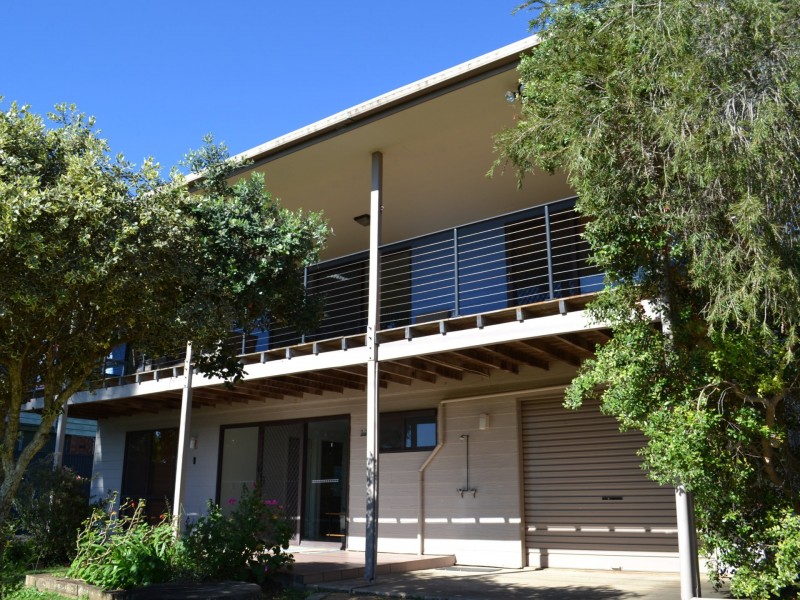 60 The Esplanade, Karragarra Island QLD 4184